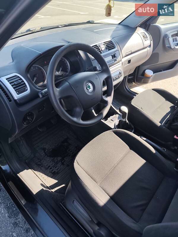 Хетчбек Skoda Fabia 2008 в Києві