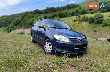 Універсал Skoda Fabia 2010 в Тернополі