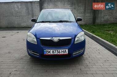 Универсал Skoda Fabia 2008 в Ровно