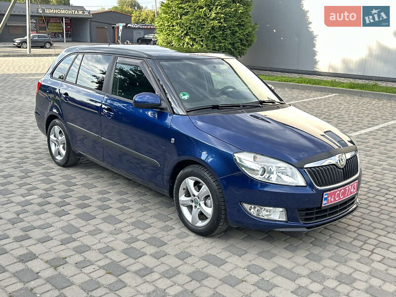 Універсал Skoda Fabia 2010 в Івано-Франківську
