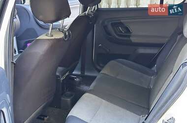 Хэтчбек Skoda Fabia 2012 в 