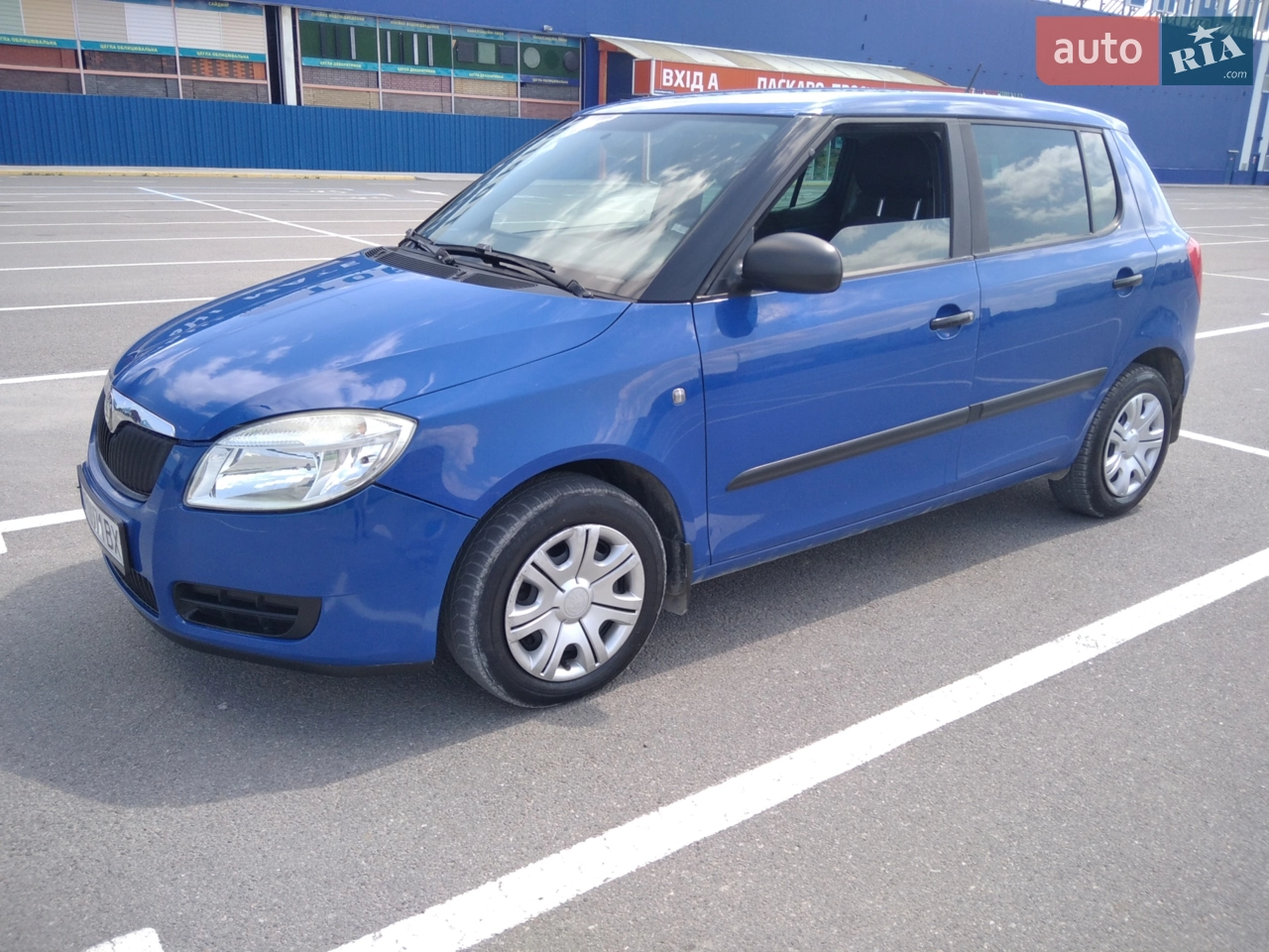 2010 Skoda Fabia - мініатюра 6