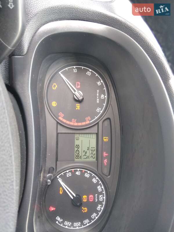 Хэтчбек Skoda Fabia 2009 в Каменец-Подольском