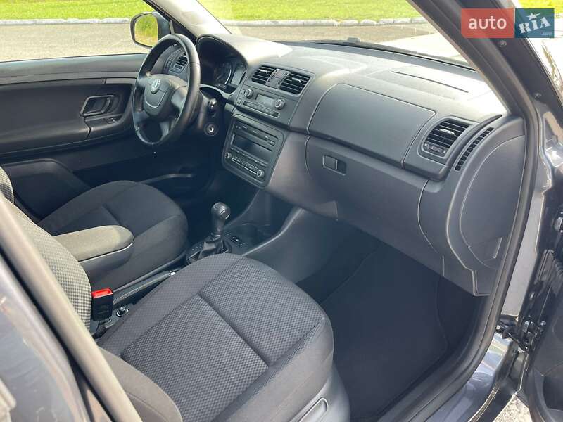 Универсал Skoda Fabia 2012 в Ужгороде фото 25 Универсал Skoda Fabia 2012 в Ужгороде