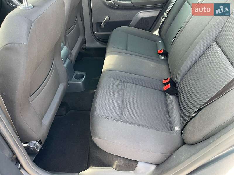 Универсал Skoda Fabia 2012 в Ужгороде фото 30 Универсал Skoda Fabia 2012 в Ужгороде