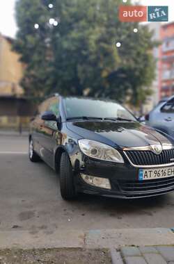 Універсал Skoda Fabia 2011 в Івано-Франківську
