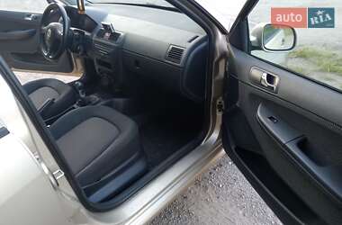 Седан Skoda Fabia 2005 в 