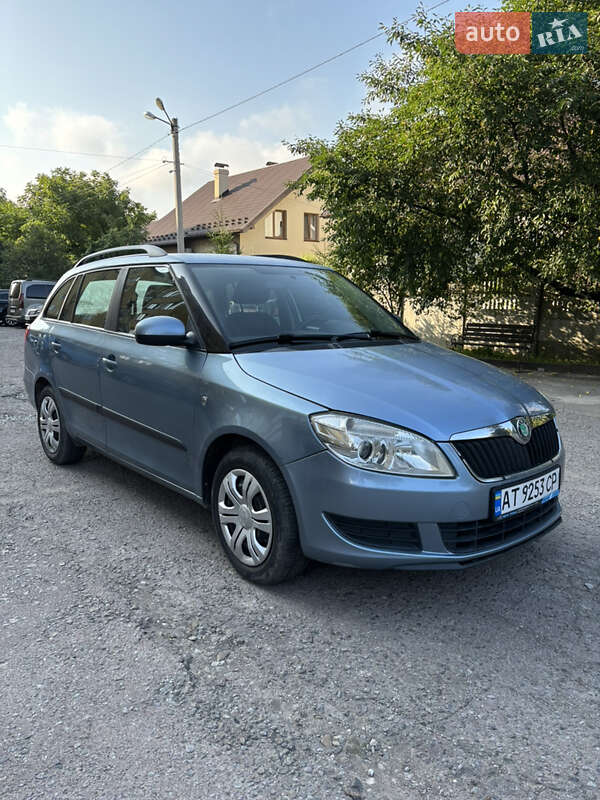 Skoda Fabia 2011 Skoda Fabia 2011