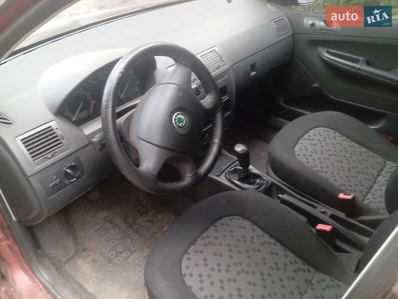 Седан Skoda Fabia 2006 в Изюме фото 3 Седан Skoda Fabia 2006 в Изюме