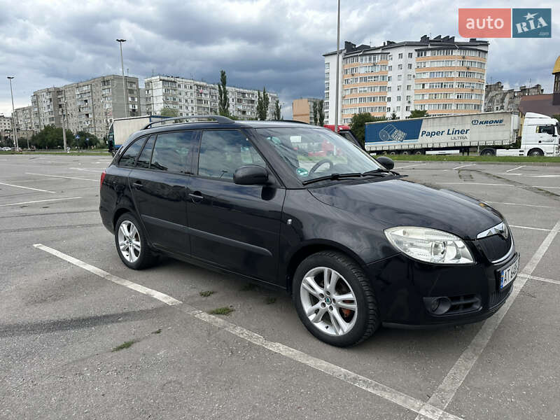 Універсал Skoda Fabia 2009 в Івано-Франківську