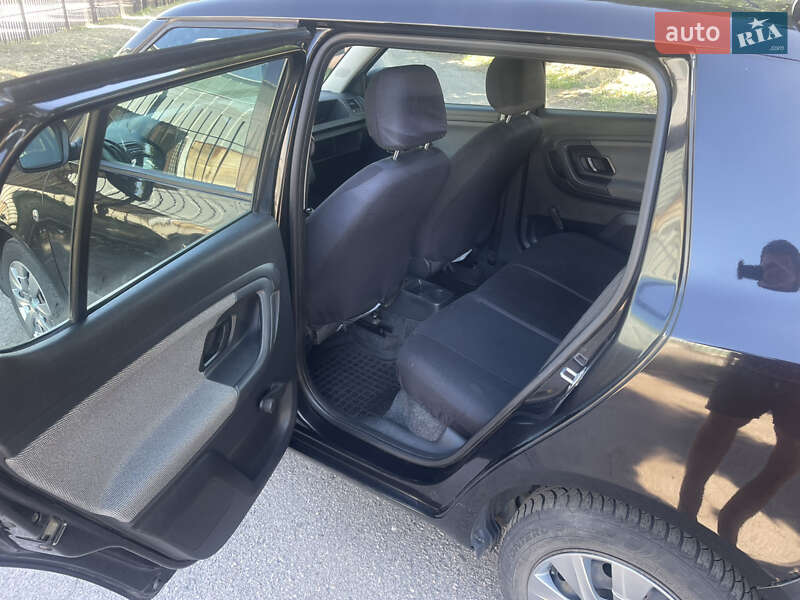Хэтчбек Skoda Fabia 2012 в Черкассах фото 8 Хэтчбек Skoda Fabia 2012 в Черкассах