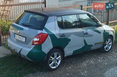 Хэтчбек Skoda Fabia 2007 в 