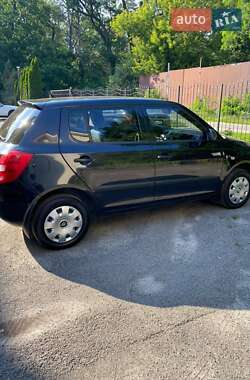Хэтчбек Skoda Fabia 2008 в Киеве