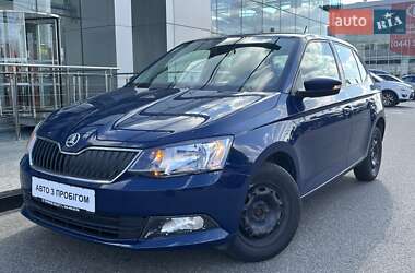 Хэтчбек Skoda Fabia 2017 в Киеве
