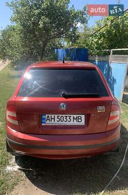 Хэтчбек Skoda Fabia 2006 в 