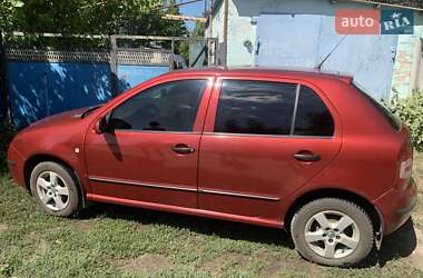 Хэтчбек Skoda Fabia 2006 в 