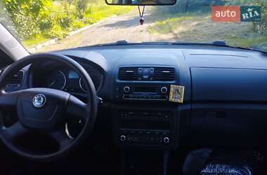 Хэтчбек Skoda Fabia 2011 в Львове