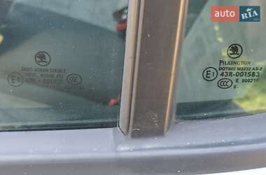 Хэтчбек Skoda Fabia 2011 в Львове