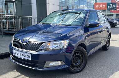 Хэтчбек Skoda Fabia 2017 в Киеве