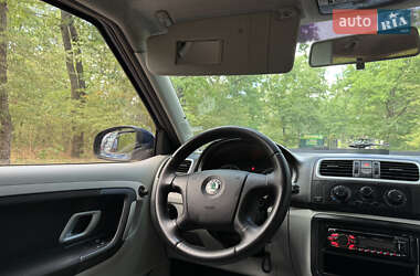 Хэтчбек Skoda Fabia 2007 в 