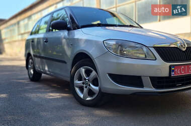 Универсал Skoda Fabia 2013 в Виннице