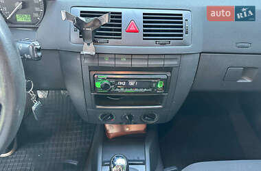 Универсал Skoda Fabia 2003 в 