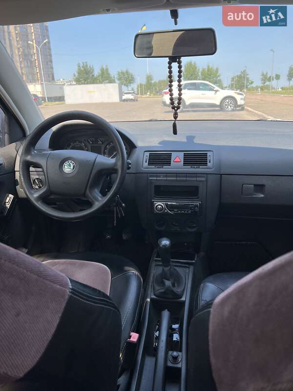 Універсал Skoda Fabia 2006 в Черкасах