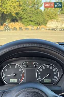Универсал Skoda Fabia 2002 в 