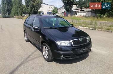 Універсал Skoda Fabia 2006 в Чернігові