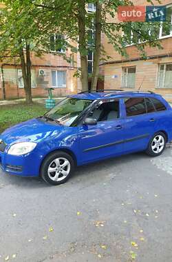 Універсал Skoda Fabia 2008 в Рівному