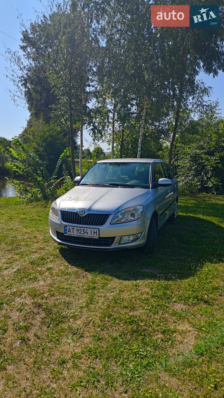 2012 Skoda Fabia - мініатюра 10