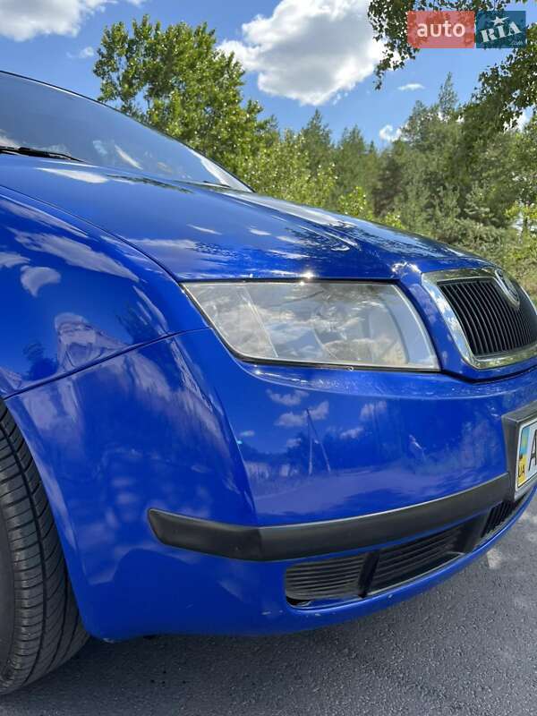 Хетчбек Skoda Fabia 2002 в Павлограді