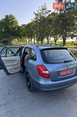Универсал Skoda Fabia 2009 в 