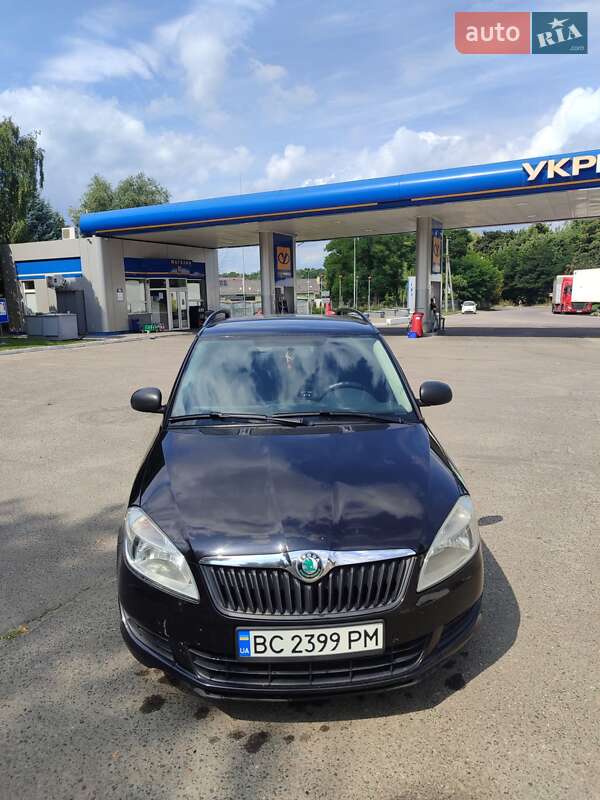 Skoda Fabia 2011