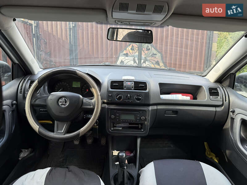 Хетчбек Skoda Fabia 2014 в Чемерівцях