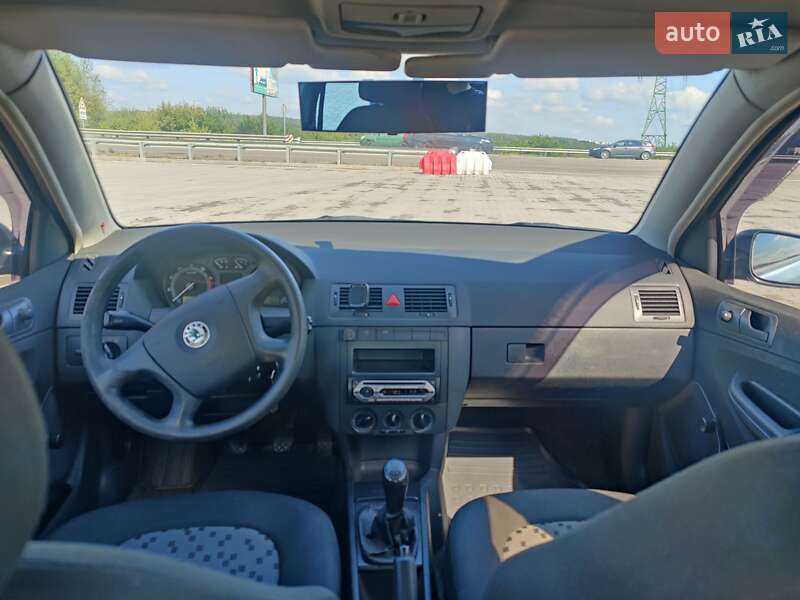 Хетчбек Skoda Fabia 2007 в Києві