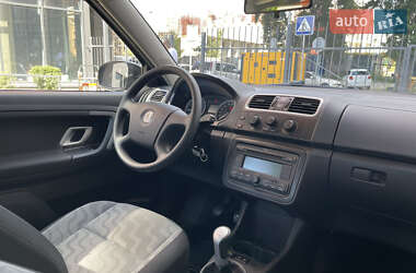 Хетчбек Skoda Fabia 2008 в  фото 21 Хетчбек Skoda Fabia 2008 в
