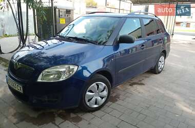 Универсал Skoda Fabia 2009 в Тернополе