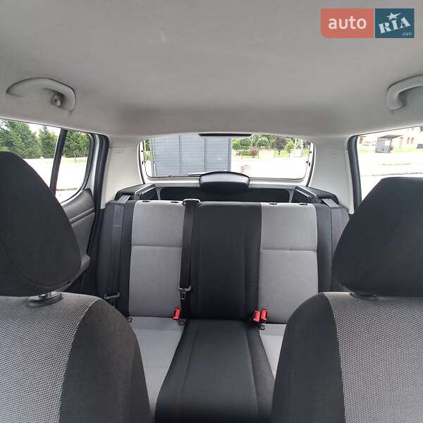 Хетчбек Skoda Fabia 2009 в Львові фото 9 Хетчбек Skoda Fabia 2009 в Львові