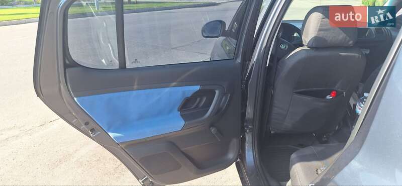 Хетчбек Skoda Fabia 2008 в Запоріжжі фото 21 Хетчбек Skoda Fabia 2008 в Запоріжжі