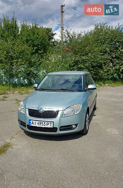 Хэтчбек Skoda Fabia 2009 в Киеве