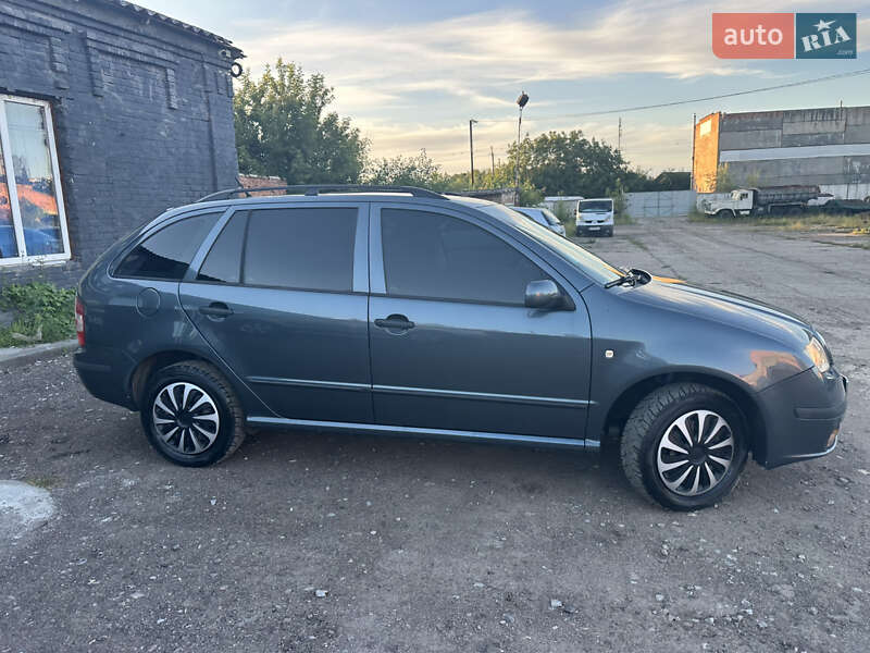 Універсал Skoda Fabia 2004 в Ніжині