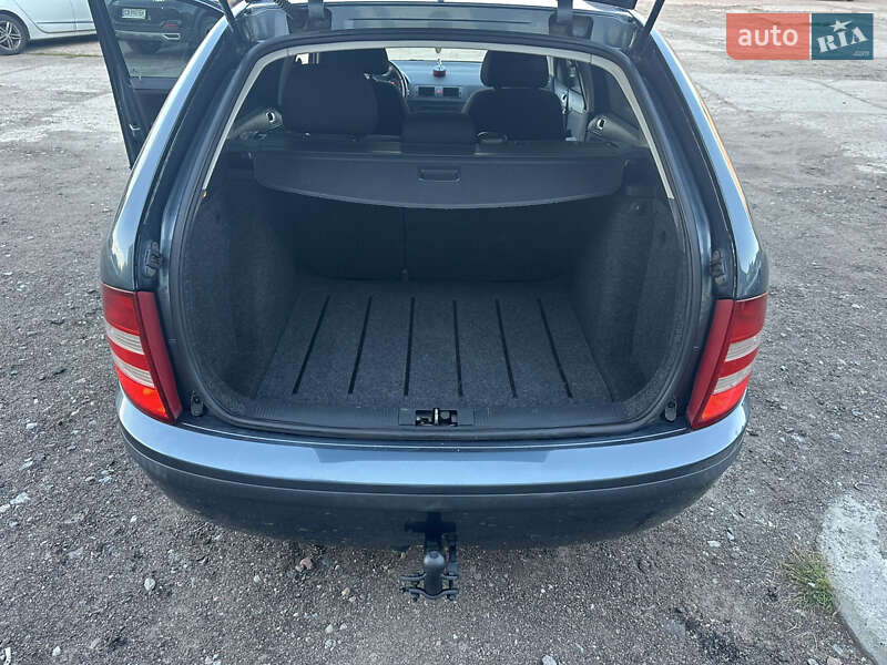 Універсал Skoda Fabia 2004 в Ніжині