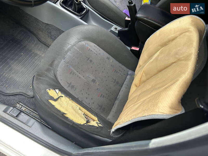 Универсал Skoda Fabia 2003 в Киеве