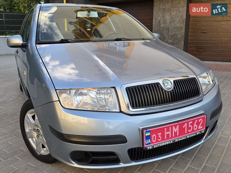 Хэтчбек Skoda Fabia 2005 в Харькове