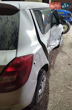 Хетчбек Skoda Fabia 2014 в Чернівцях
