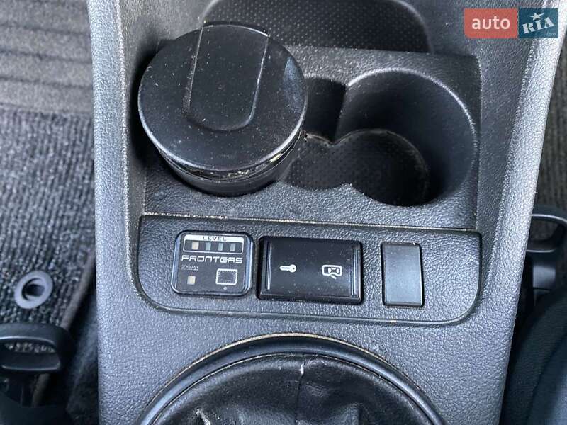 Универсал Skoda Fabia 2008 в Нововолынске