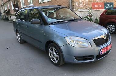Універсал Skoda Fabia 2009 в Дубні