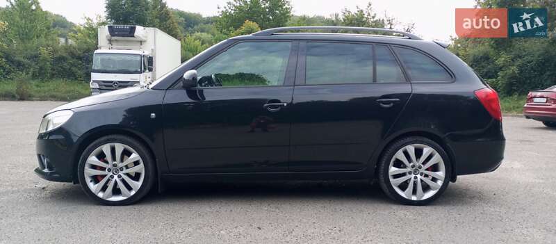 Универсал Skoda Fabia 2010 в Львове