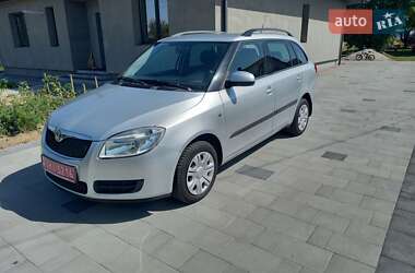 Универсал Skoda Fabia 2010 в Луцке